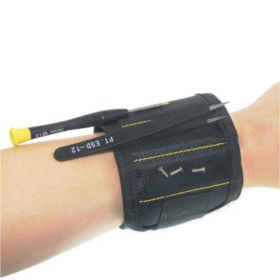 China                    Strong Magnetic Wristband Tool Bag Oxford Cloth Wrist Belt Portable Screws Nails Tool              for sale