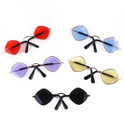 China Viable Dog Glass Shape Rhombus Color Jewelry Cute Teddy Sunglasses Personality Funny Dog Glasses for sale