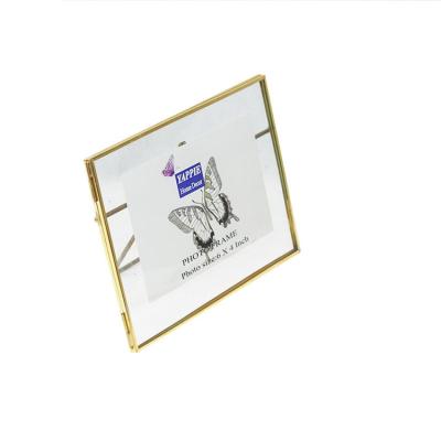 China Morden Modern Design High Quality High Quality Photo Glass Metal Picture Frame for sale