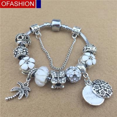 China Fast Delivery China Latest New Style Low Moq Charm Bracelet For Women Cheap Promotional High Level Unique Bracelets zu verkaufen