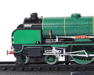 China Amazon Toy Train Hot Sale Premium Material Eco-friendly Diecast Collection Used For Decoration for sale