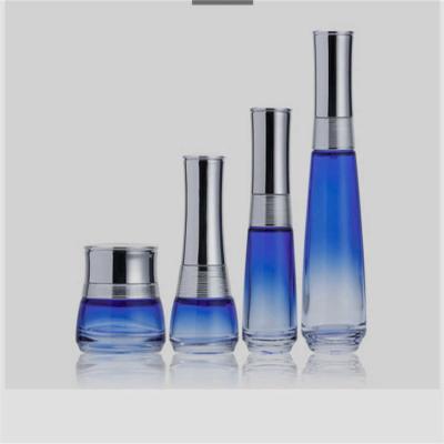 China Luxury Lightweight Cosmetic Glass Bottle Set Waterproof 30G 50G 30ML 100ML for sale