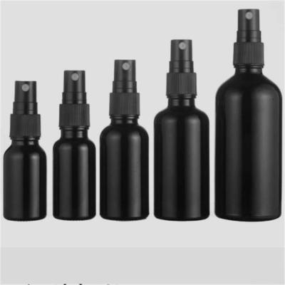 China Thickened CE Glass Bottles With Sprayer , Leakproof 4 Oz Black Glass Spray Bottles for sale