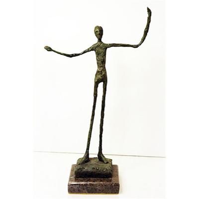 China Ancient abstract bronze sculpture in Europe for the work of Giacometti for sale