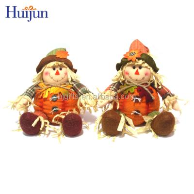 China Decorative PP Cotton Filler Thanksgiving Scarecrow Boy And Girl With Pumpkin Body for sale