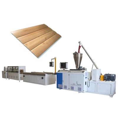 China Plates Wpc Production Extruder Line Wpc Fluted Panel Making Machine for sale