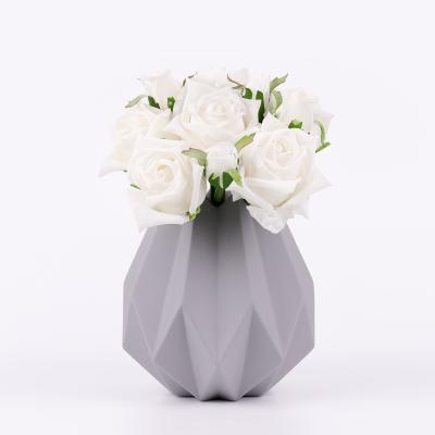 China Wholesale Artificial Silk Wedding Gift AMK Silk White Roses Flower Real Touch for sale