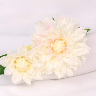 China 70% Polyester Fabric + 15% Plastic + 15% AMK Yarn Never Fade Realistic Flower 60CM 2 Heads Artificial Dahlia Silk Flowers For Wedding Decoration for sale