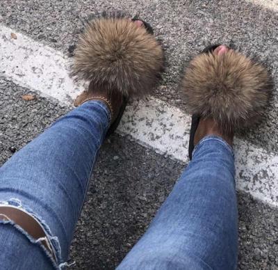 China Custom Fox Fur Fox Fur Slide Sandal Soft Slipper Fashion Trend Logo Fox Fur Slide Sandal New Large for sale