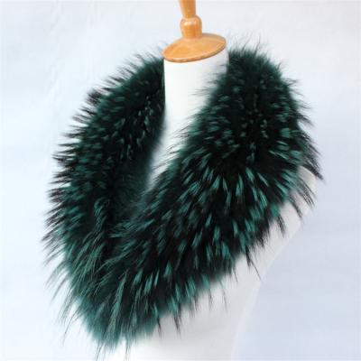 China Luxury Hot Selling Real Raccoon Luxurious Fur Shawl Detachable Collar For Coat Wear for sale