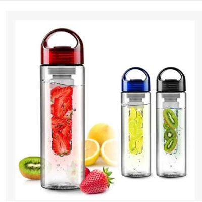 China ZHUOYU2022 750Ml Sports Infusion Juice Water Bottle With Fuser Sustainable Fruit for sale