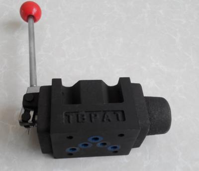 China Hydraulic Manual Directional Control Valve , Standard Directional Spool Valve for sale