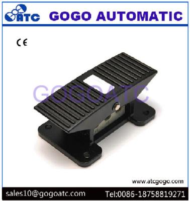 China Foot - Pedal - Operated Air Control Valves , 5/3 Way Pneumatic Control Valve for sale