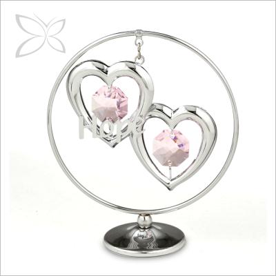 China Dangling Folk Art Crystocraft Chrome Plated Crystal Double Heart Metal Figurine Wedding Favor For Guest for sale