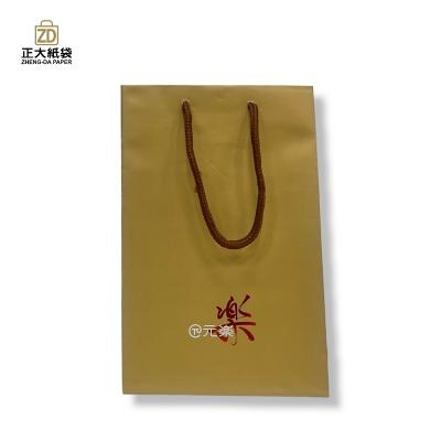 China Eco - Friendly Recyclable Paper Tote Bags With Customized Logo for sale