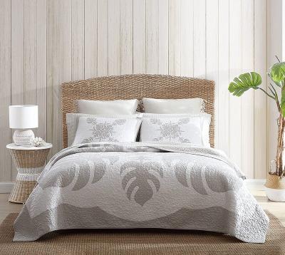 China Molokai Collection Handmade Comforter - 100% cotton bedding, reversible, soft and breathable, pre-washed for extra softness, queen, gray for sale