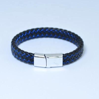 China FASHIONABLE Top Selling New Multicolor Flat Woven Trend Jewelry Leather Bracelet With Alloy Magnet Buckle For Men for sale