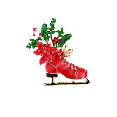 China Jewelry Decoration ZHIWEI Europe and the United States cute Christmas skate brooch creative fun trend clothing accessories simple enamel color coat for sale