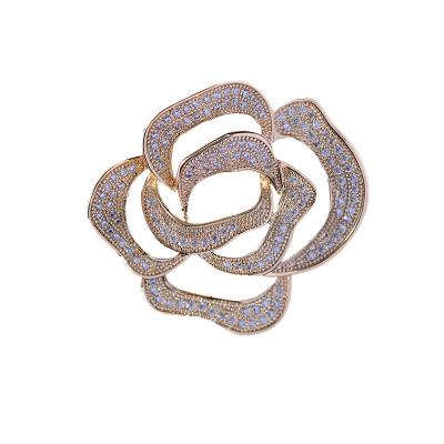 China Jewelry Decoration ZHIWEI Jewelry Wholesale Hundreds of Korean version of the dual-use scarf buckle accessories rose brooch corsage shawl buckle pi for sale