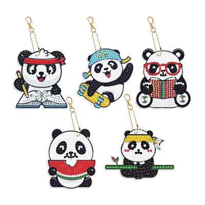 China Diamond Painting Panda Gift 5pcs Decoration DIY New Arrival Most Popular Luminous Diamond Key Chain Set for sale