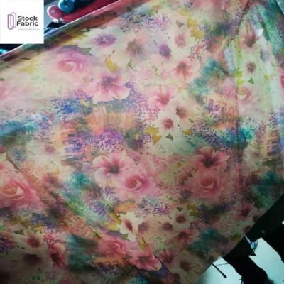 China Heat-insulation chiffon printing polyester woven chiffon fabric without running spandex fabric for garment for sale