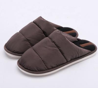 China Custom Made Lightweight Warm Anti-skid Wear-Resistant Shoes Breathable Bottom Slippers Winter House Indoor Slippers Winter Home Slippers For Women for sale