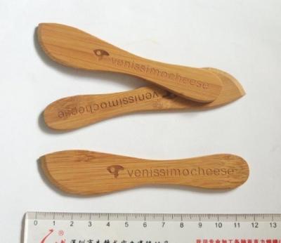 China Viable wooden butter knife with custom laser or burnt engraved logo for sale