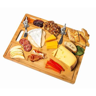 China Viable Unique Bamboo Chopping Board Cutting Plate with Deeper Juice Groove for sale