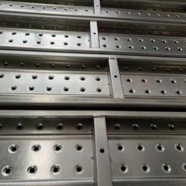 China Modern Q195 pre galvanized steel plank scaffold plank ringlock system cuplock system for sale