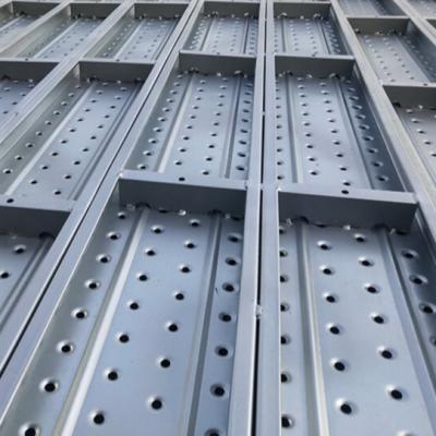 China Modern Galvanized Steel Scaffold Plank BS1139 Steel Panel 210*45mm for sale