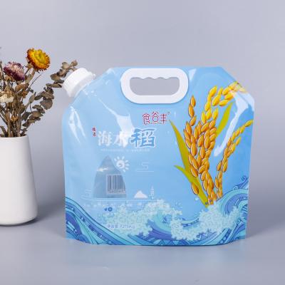 China Flexible Packaging Aseptic Liquid Packaging Bags Portable Windowed Compound Stand Up Pouch Suction Spout for sale