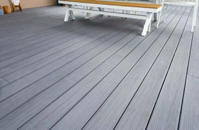 China Optional Grain Surface WPC Outdoor Floor Decking Tiles for Eco-Friendly Outdoor Spaces for sale