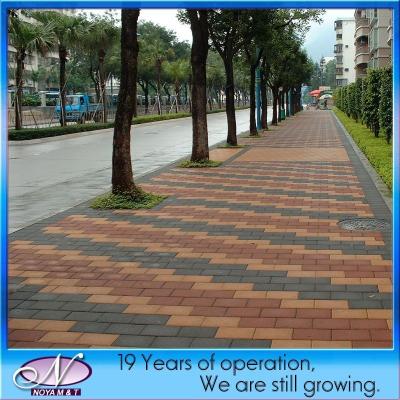 China Stylish Sintering Grey and Red Ceramic Water Permeable Brick for Paver Driveway Garden for sale