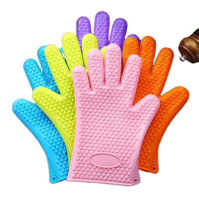 China Wholesaler Heat Resistant Silicone Glove Heat Resistant Potholder with Extra Long Canvas Sleeve Spicing for Grilling and BBQ for sale