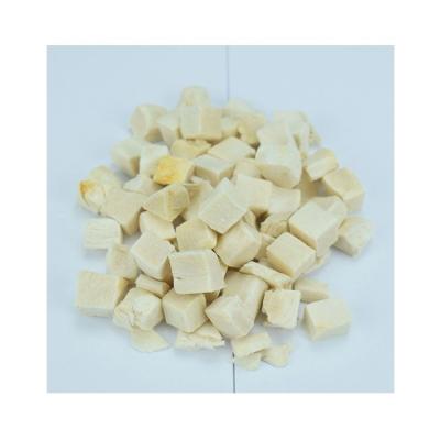 China Stocked Top Selling Chicken Breast Meat Treat Freeze Dried Pet Snacks for sale