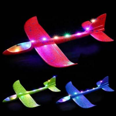 China Lovely Colorful Aerobatic Cyclotron Foam Airplanes Children Hands Jet Planes Glider Outdoor Sports Toys for sale