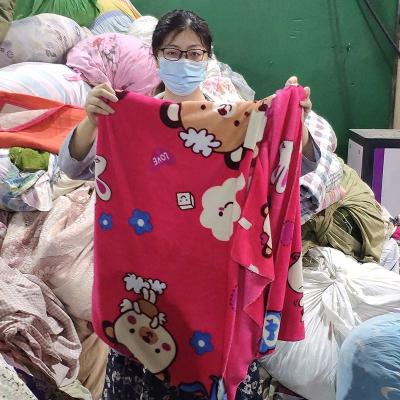 China Branded Used Warm Cloth Winter Home Textiles Cloth Home Textiles Clothing Second Hand Clothing International Supplier for sale