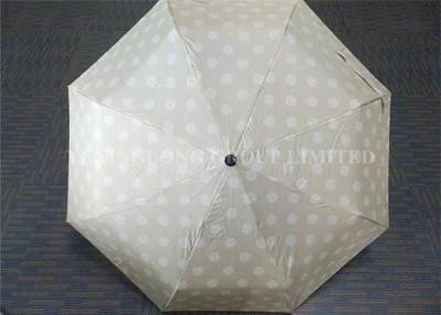 China Guarda-chuva portátil pequeno Ultraslim do às bolinhas, guarda-chuva compacto do tamanho do curso para meninas à venda