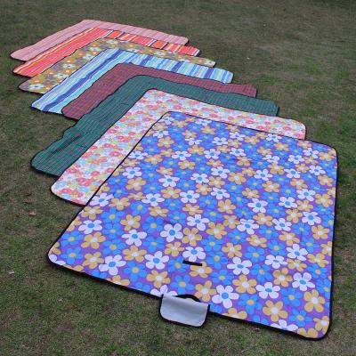 China Portable Waterproof Fleece Picnic Blanket for sale