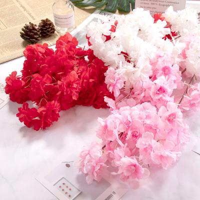 China Wholesale Flower Cherry Blossom Branches Artificial Oriental Cherry Fake White Pink Sakura Wedding Decoration Indoor Outdoor Decor for sale