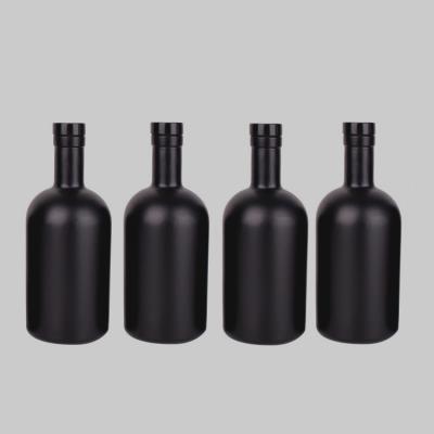 China Hot Selling High /factory price qiality vodka bottle 750ml 75cl black flint glass empty vodka bottles for sale