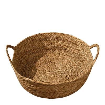 China Sustainable Custom Made Eco-friendly Rattan Woven Cat Nest Cat Furniture Japanese Style Plush Round Bed Cat Nest Pet Bed for sale