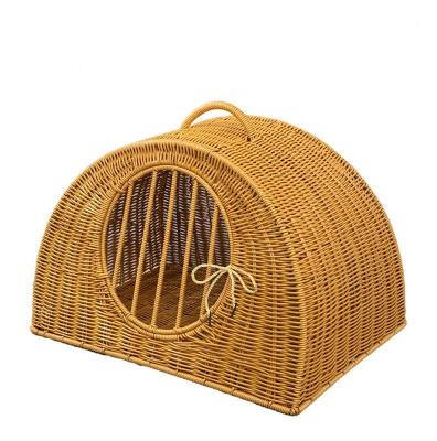 China Sustainable Handmade Rattan Woven Pet Cages Carrier Pet Basket Nest Pet Travel Crate Cat Nest for sale