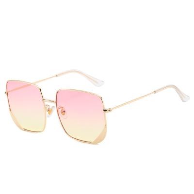 China Internet Celebrity Recommend Vintage Alloy Frame Glitter Sunglasses Unisex Oversized Women 2021 Sun Glasses For Men for sale