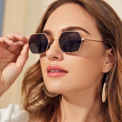 China Internet Celebrity Recommend Geometric Frame Women Alloy Fashion Sunglasses Gold Glass Unisex Luxury for sale