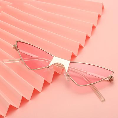 China Internet Celebrity Recommend White Frame Unisex Alloy Candy Color Triangle Glases Sunglasses Women Women for sale