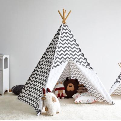 China Sports Newborn Infant Toy Indoor Teepee Tents Play Room Chevron Canvas Teepee Tent for Girls and Boys Toddlers Kids Room Christmas Gift for sale