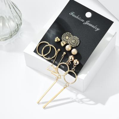 China Wholesale High Quality Creativity Heart-shaped Gold Earrings Alloy Combination Female Stud Earring Set for sale