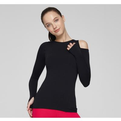 China High Performance Tech Black Long Sleeve Sports Top Womens Round Neck Gentle To Skin for sale