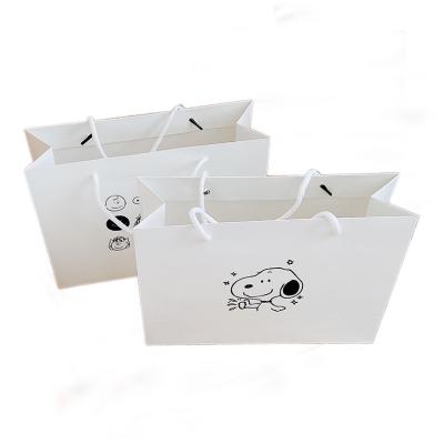 China High Quality Recycled Materials Wholesale Design White Paper Customized Bag for sale